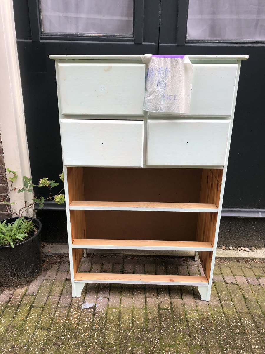 MonicaKeyzer's tweet photo. 🗄️
Neem
mij
Mee
#straattaal Karthuizerdwarsstraat - Amsterdam.
#Bel #grofvuil #doekje https://t.co/SPo9aL1PlW