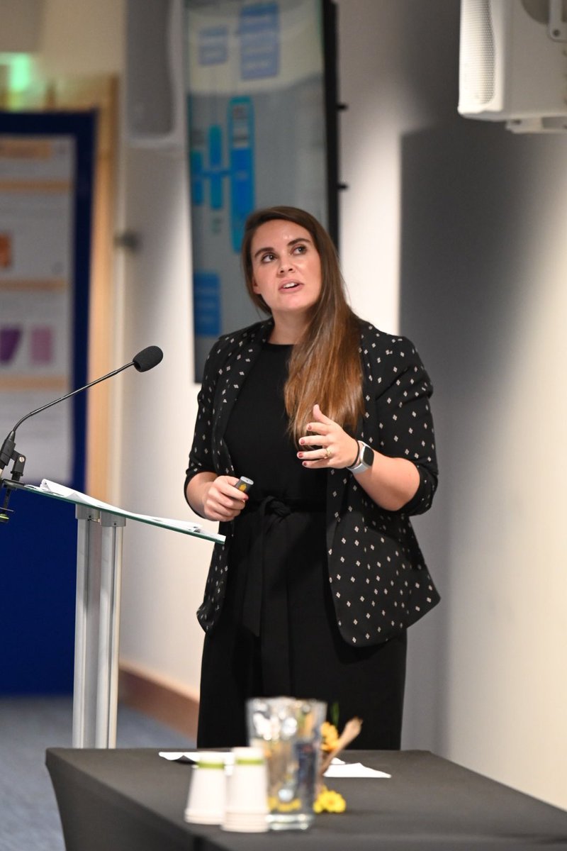 lajoscs's tweet photo. Building Public and Patient Involvement - Framework 
for pre-clinical ocular health research, Tess Ames, SETU
#POD2024
#WorldSightDay2024 @WomenInVisionUK
@optomedOyj  @eyedoctorsirl
@SenseMedicalUK
@sensecharity #optos #angeleyesni
@CPH_QUB @MacularSociety @VisitBelfast https://t.co/6Z1GoKi9Yl