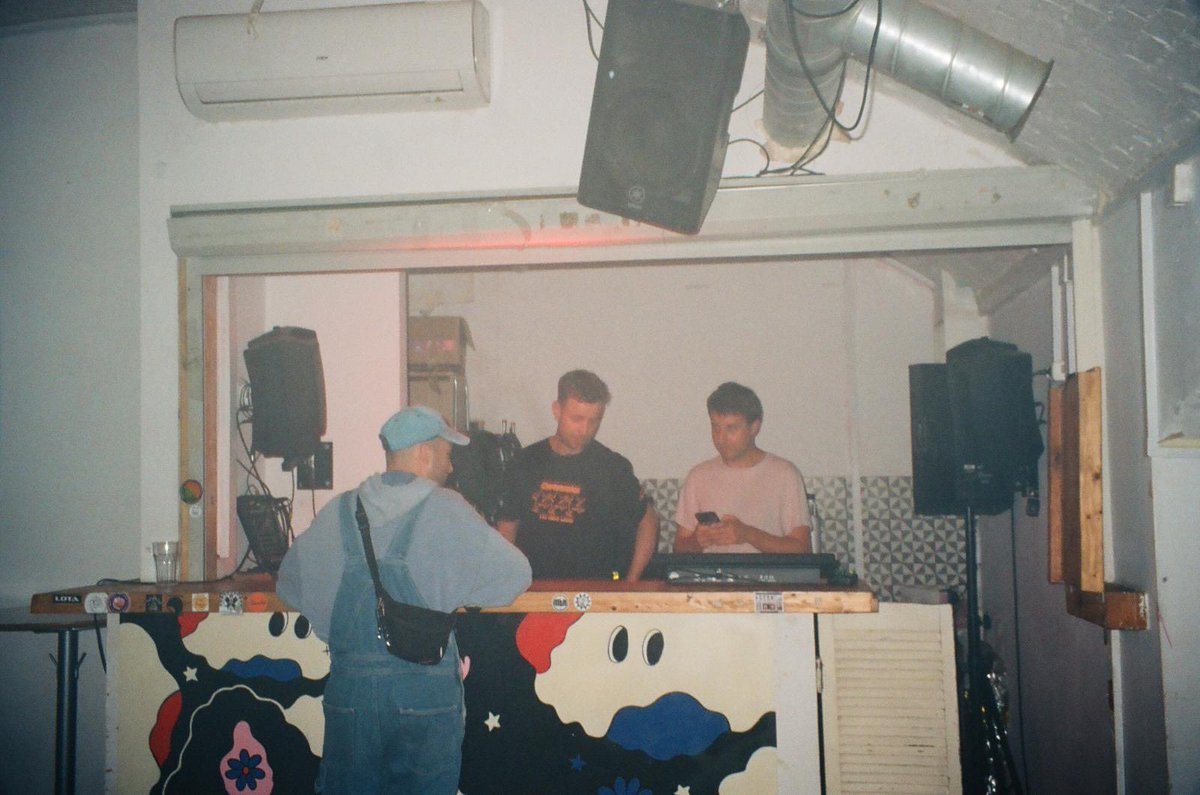 We’re starting a digital single series, and preorders for the first one are up now! 2 faves of the Polish underground, Mazewski &amp; Verlake, collaborate on an itch-scratching minimal techno cut “Gokaider”. Plus two remixes by <a href="/Hizuomusic/">Diego Mathias (Hizuo)</a> and <a href="/VerticalCat/">Dan Arthure</a> ~

fixedrhythms.bandcamp.com/album/gokaider