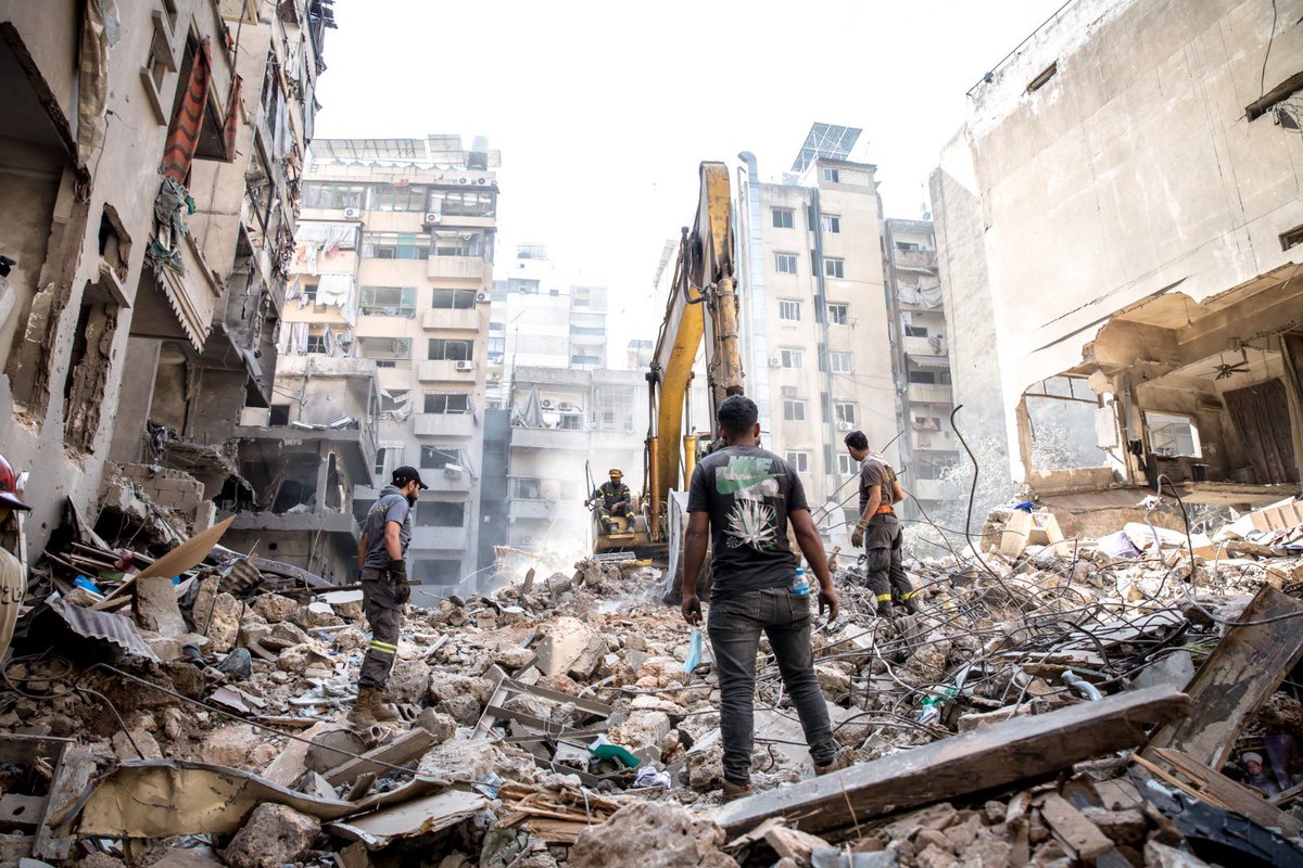 sallyhayd's tweet photo. Photos from the sites of last night’s air strikes in central Beirut. More than 1,500 people have been killed by Israeli attacks in Lebanon since September 16. 1/ https://t.co/HRNQ3owzB9