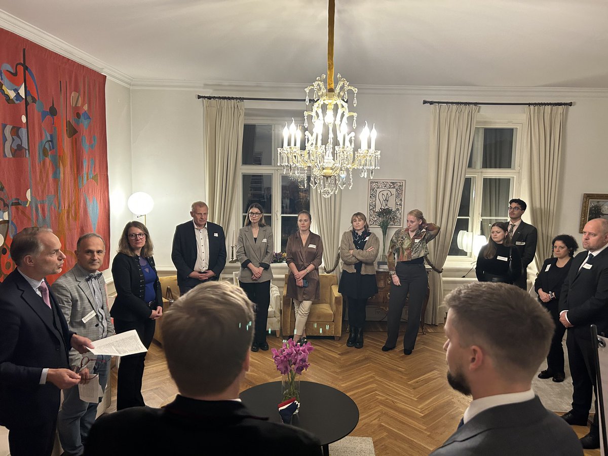 EmmanuelMignot2's tweet photo. Nice  gathering yesterday to celebrate the work of #FREETAD, @NATO funded 🇫🇷-🇪🇪 project fostering awareness and understanding of disinformation. This is just the beginning, with future research and educational initiatives in the works. @stbragh @skytteut @mfaestonia @FranceOTAN @Universite_Caen