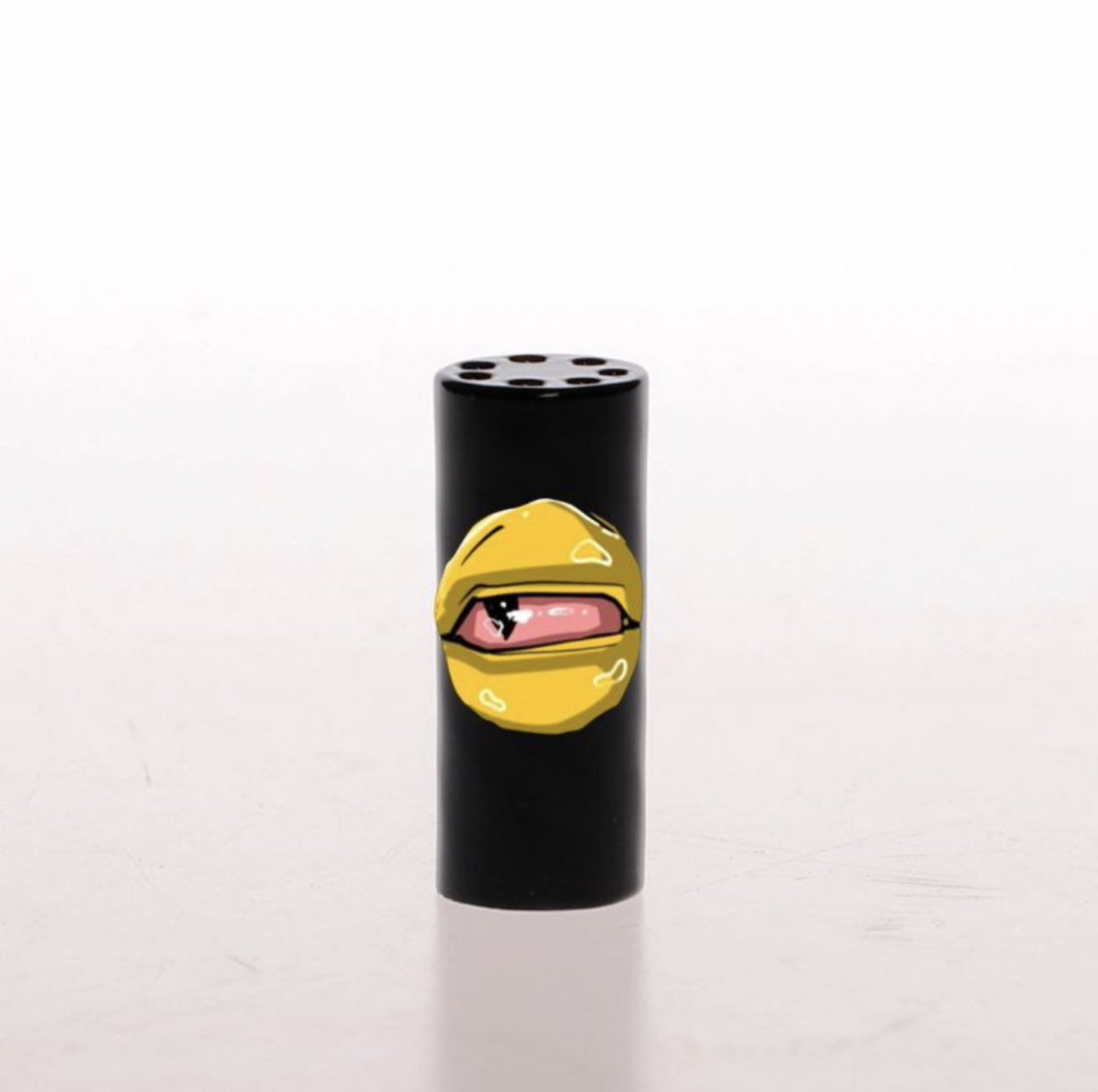 TheStonedFrogs's tweet photo. how much do you like our frogtips? 
12mm glass filters for our prerolls! 
something is cooking for the community! https://t.co/f7dSIm40lp