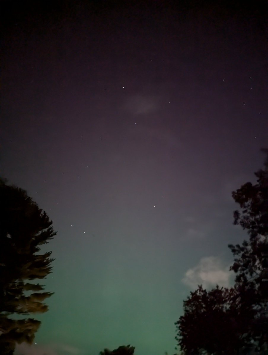Erin Murphy-Dunn (@emdmusic) on Twitter photo Adding mine to the onslaught! Ha! Absolutely beautiful. This is Dunstable MA looking North into Nashua NH. <a href="/jreineron7/">Jeremy Reiner</a> <a href="/Eweather13/">eweather</a> <a href="/ericfisher/">Eric Fisher</a> Adding mine to the onslaught! Ha! Absolutely beautiful. This is Dunstable MA looking North into Nashua NH. <a href="/jreineron7/">Jeremy Reiner</a> <a href="/Eweather13/">eweather</a> <a href="/ericfisher/">Eric Fisher</a>