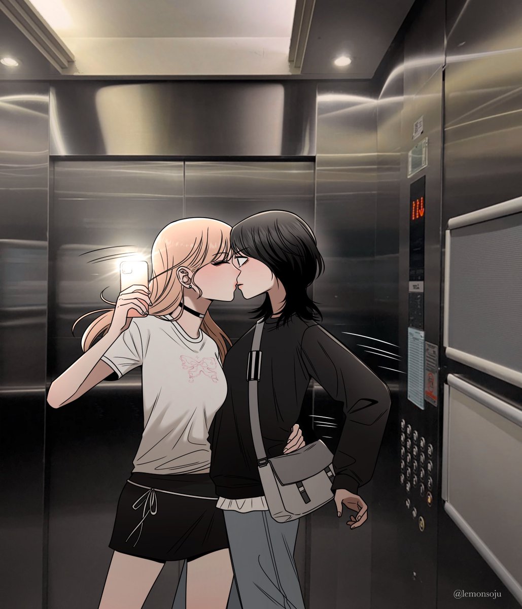 🌞🌚
.
#gl #웹툰 #webtoon