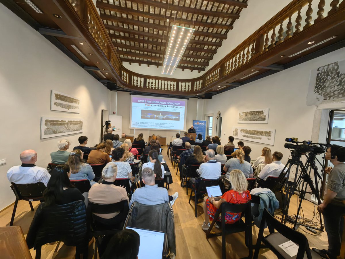 CTK - Centralna tehniška knjižnica UL tweet media