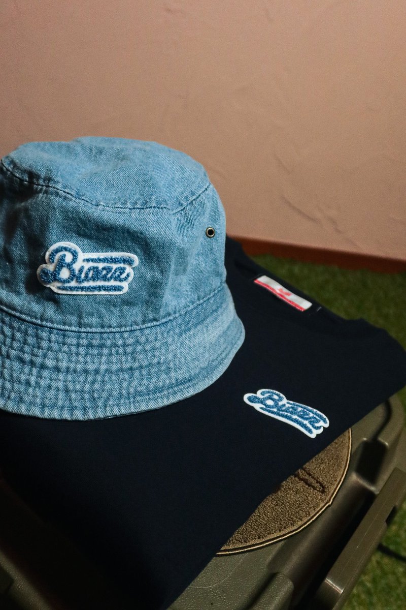 blazzworks's tweet image. MOCO LOGO SWEAT SHIRT 24'AW [NAVY] 新作sat 9am-
blazz.jp/items/92880382