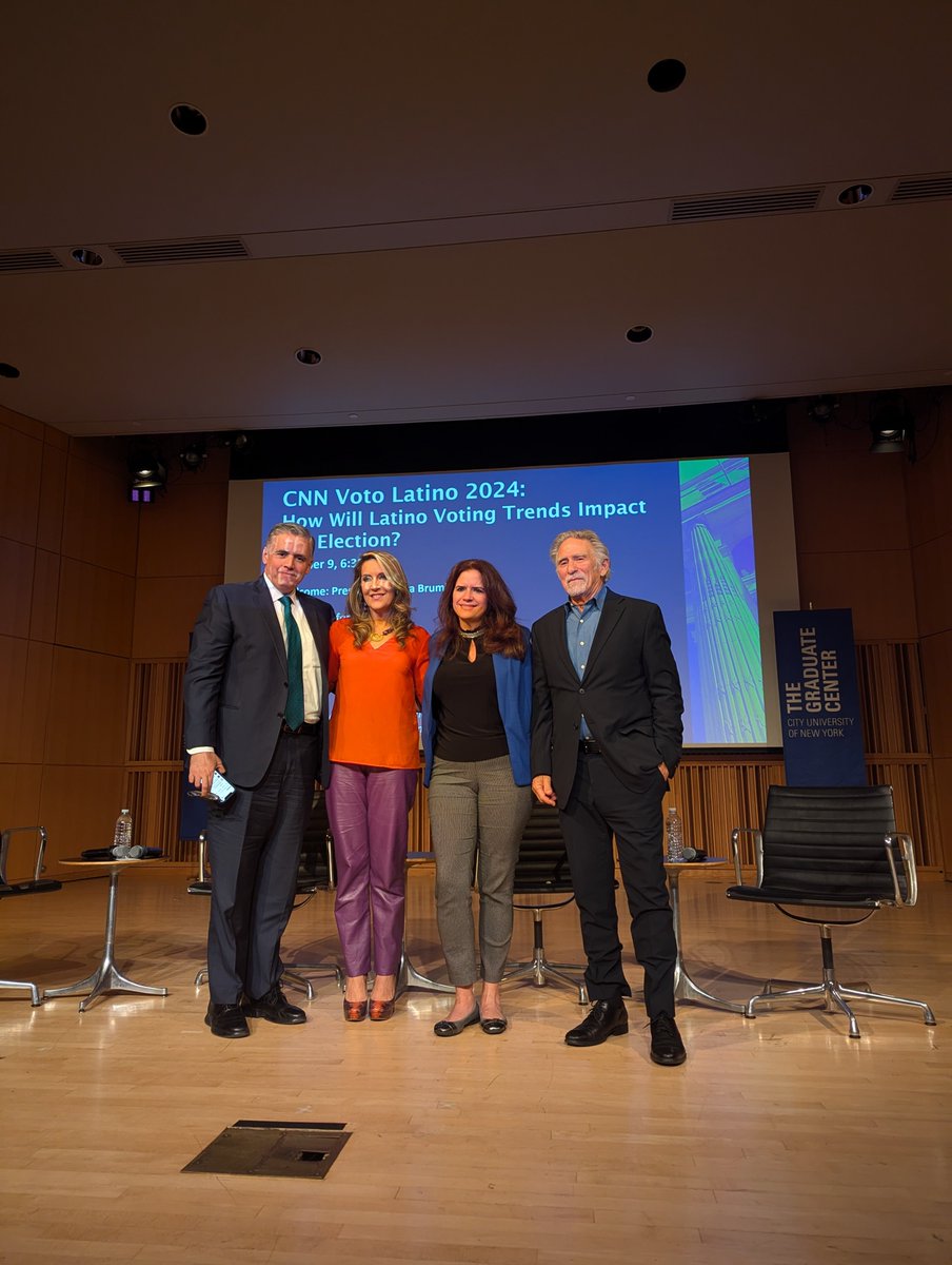 What a night! Thank you to CNN en Español for such a compelling conversation. Swipe left for the highlights of the "CNN Voto Latino" event @thegraduatecenter ✨
#claclsgc #registertovote