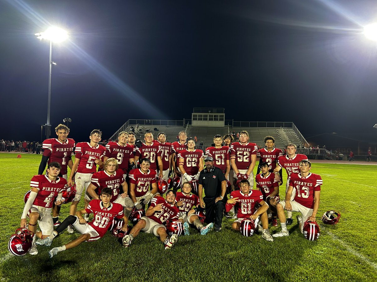 🏈 Varsity vs. Hull-Daisetta 🏈
🗓 | Friday, October 11th
⏰️ | 7:00 PM
📍 | Deweyville High School 
🏟 | Pirate Stadium