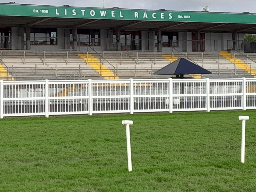 TurfgrassTrev's tweet image. Great variety this week, with visits to Listowel, Thomond Park and Bunclody.