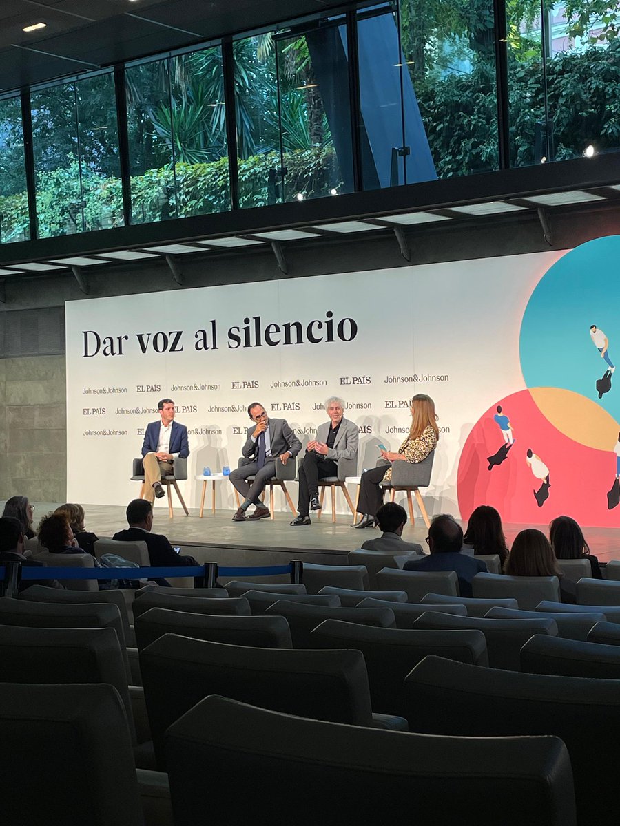 Ayer, con motivo del Día Internacional de la Salud Mental, nuestro Presidente el Dr. Luis Jiménez participó en una jornada para dar mayor visibilidad al problema de las enfermedades mentales, organizada por <a href="/el_pais/">EL PAÍS</a> y <a href="/JNJNews/">Johnson & Johnson</a> 

Os dejamos una imagen del evento.