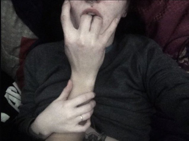 🎀 (@_rottenfairy) on Twitter photo 