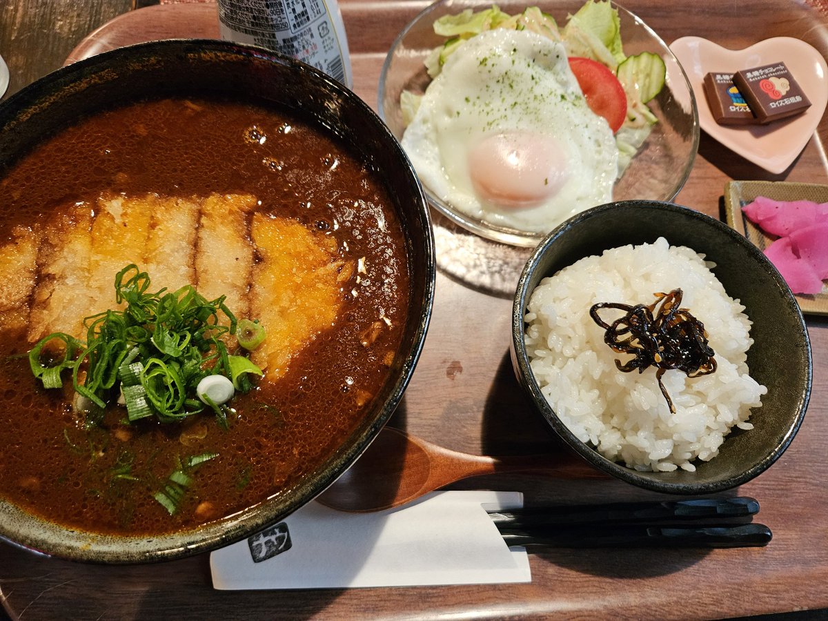バル活&amp;カツ活。
5日連続のランチはカツ。