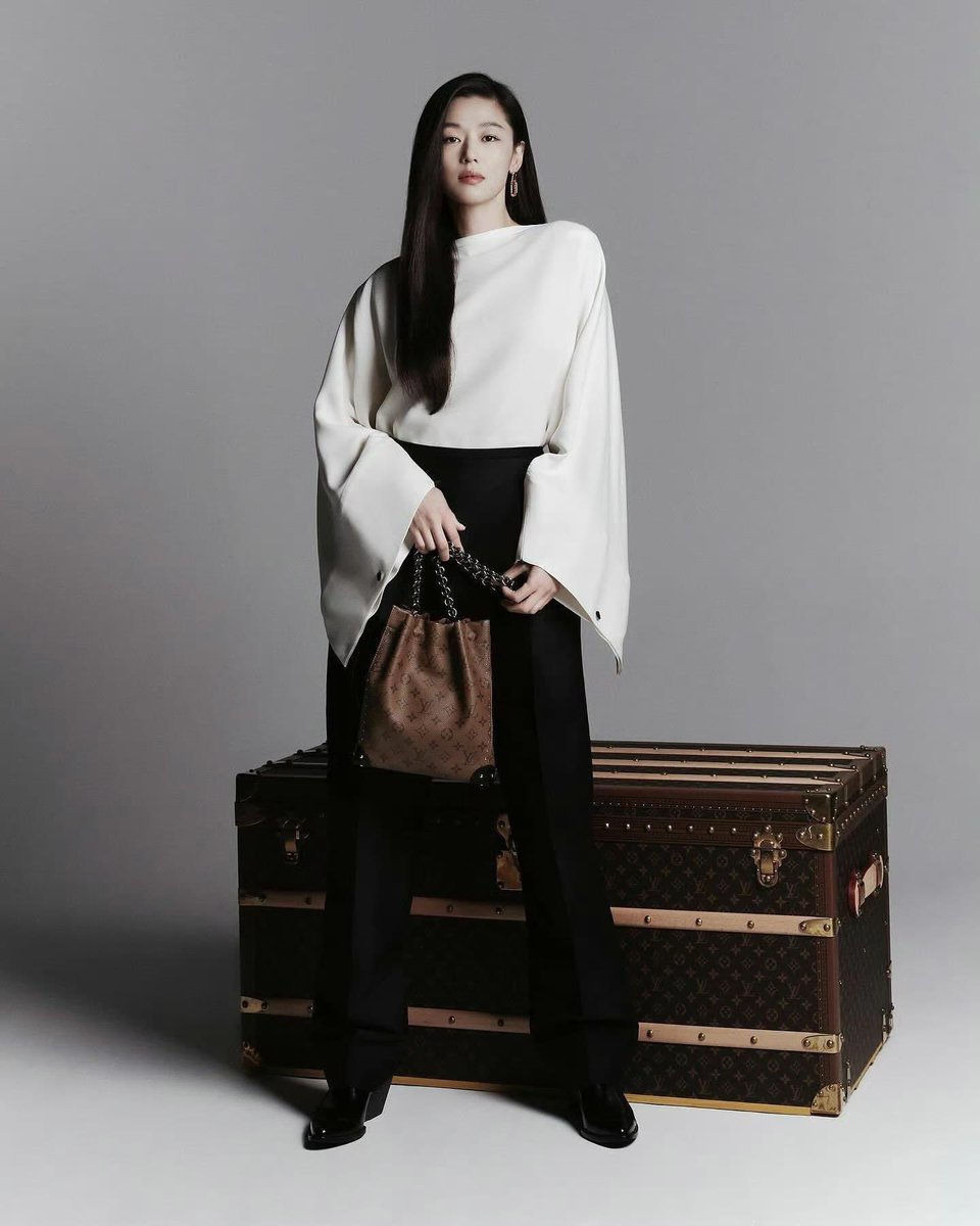 Jun Ji Hyun 전지현 tweet media