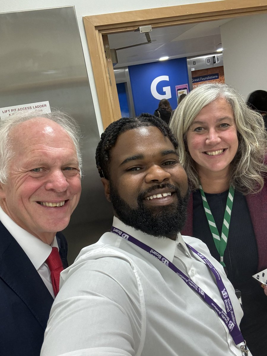 Heidi Alexander MP (@heidi_labour) on Twitter photo So lovely to bump into <a href="/jacobsakil/">Jacob L. Sakil IV</a> in the <a href="/MoJGovUK/">Ministry of Justice</a> yesterday. I first got to know Jacob when he was the Young Mayor of Lewisham about 15 years ago. Heβs now on the <a href="/_YJB/">Youth Justice Board</a> - so pleased to be able to randomly introduce him to youth justice minister <a href="/NicDakin55/">Nic Dakin MP</a>! So lovely to bump into <a href="/jacobsakil/">Jacob L. Sakil IV</a> in the <a href="/MoJGovUK/">Ministry of Justice</a> yesterday. I first got to know Jacob when he was the Young Mayor of Lewisham about 15 years ago. Heβs now on the <a href="/_YJB/">Youth Justice Board</a> - so pleased to be able to randomly introduce him to youth justice minister <a href="/NicDakin55/">Nic Dakin MP</a>!