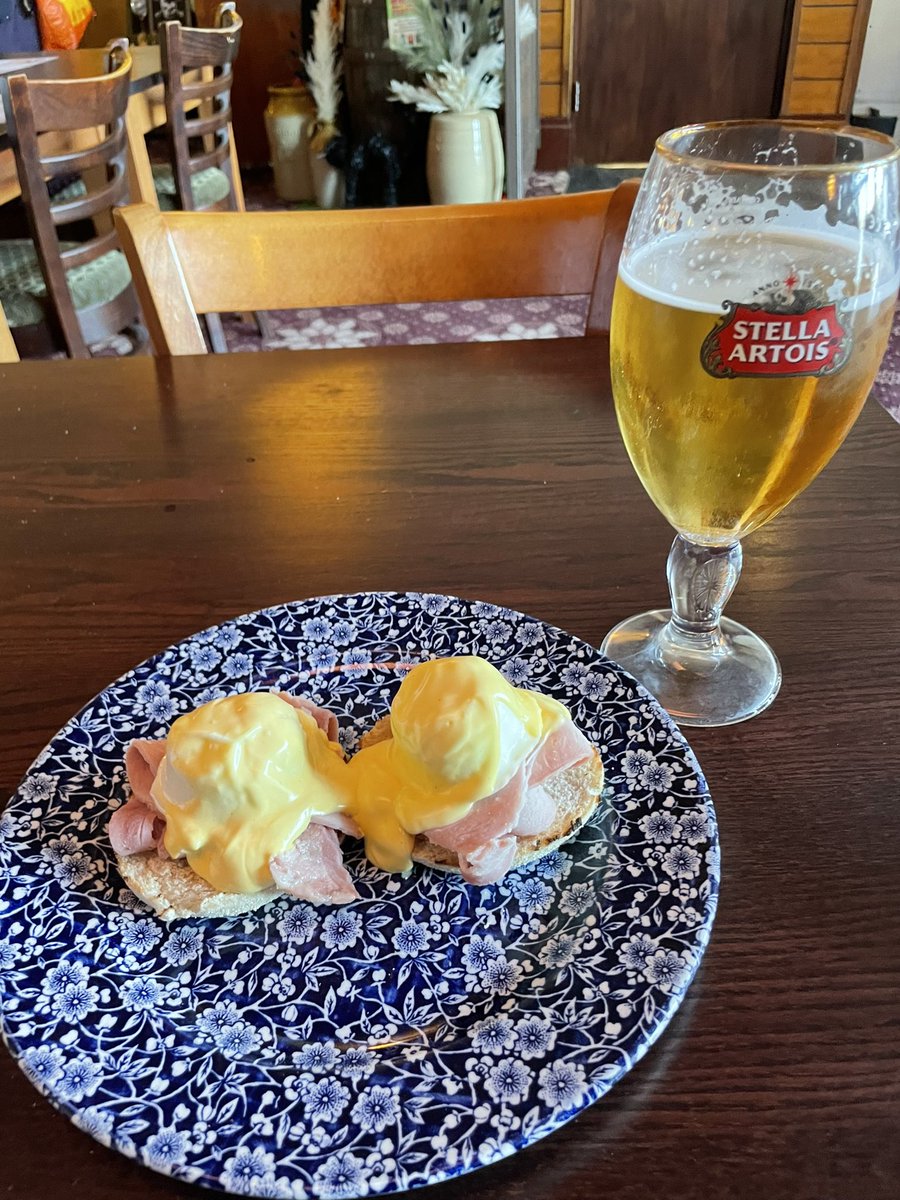 Just a polite warning to the bookmakers at Chepstow races today. I’d start looking for a new job as you’re getting robbed today.