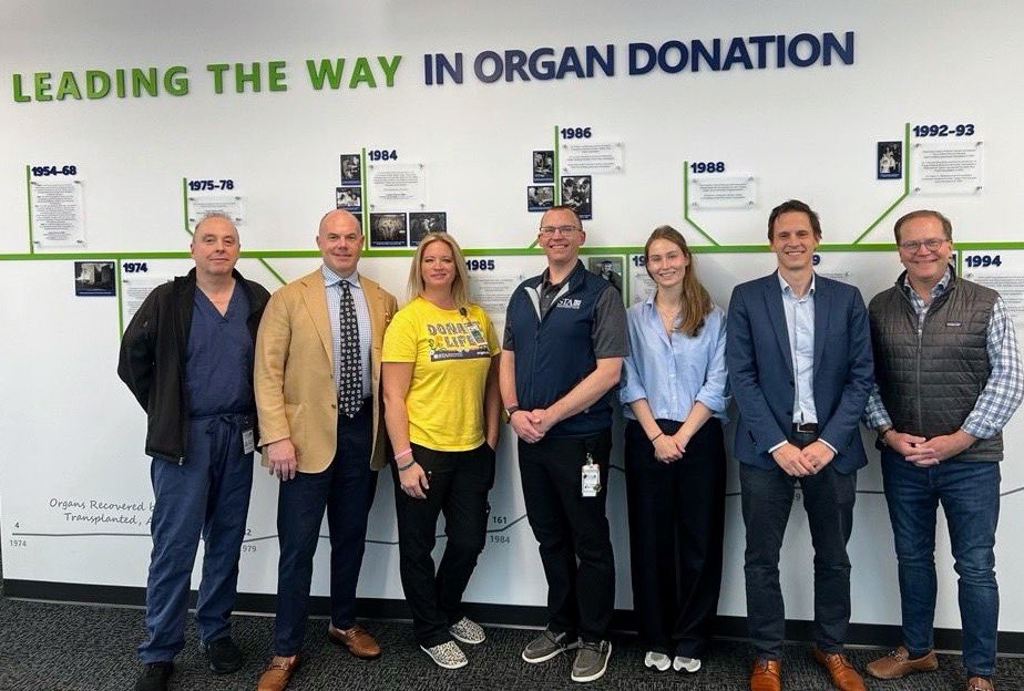 Wouter Everaerts (@everaertsw) on Twitter photo Had privilege to spend 2 wks <a href="/UTDPainLab/">Ted Price director of CAPS at UT Dallas</a> to learn about recovery of human DRGs. Fantastic team 🤠 Thx for sharing expertise 🤩🫶
Thx <a href="/SWTransplant/">Southwest Transplant Alliance</a> for surgical insights.
Hope to implement technique in <a href="/licr_leuven/">Laboratory Of Ion Channel Research - Leuven</a> soon.
<a href="/KU_Leuven/">KU Leuven</a> <a href="/FWOVlaanderen/">FWO</a> <a href="/UZLeuven/">UZ Leuven</a> Had privilege to spend 2 wks <a href="/UTDPainLab/">Ted Price director of CAPS at UT Dallas</a> to learn about recovery of human DRGs. Fantastic team 🤠 Thx for sharing expertise 🤩🫶
Thx <a href="/SWTransplant/">Southwest Transplant Alliance</a> for surgical insights.
Hope to implement technique in <a href="/licr_leuven/">Laboratory Of Ion Channel Research - Leuven</a> soon.
<a href="/KU_Leuven/">KU Leuven</a> <a href="/FWOVlaanderen/">FWO</a> <a href="/UZLeuven/">UZ Leuven</a>