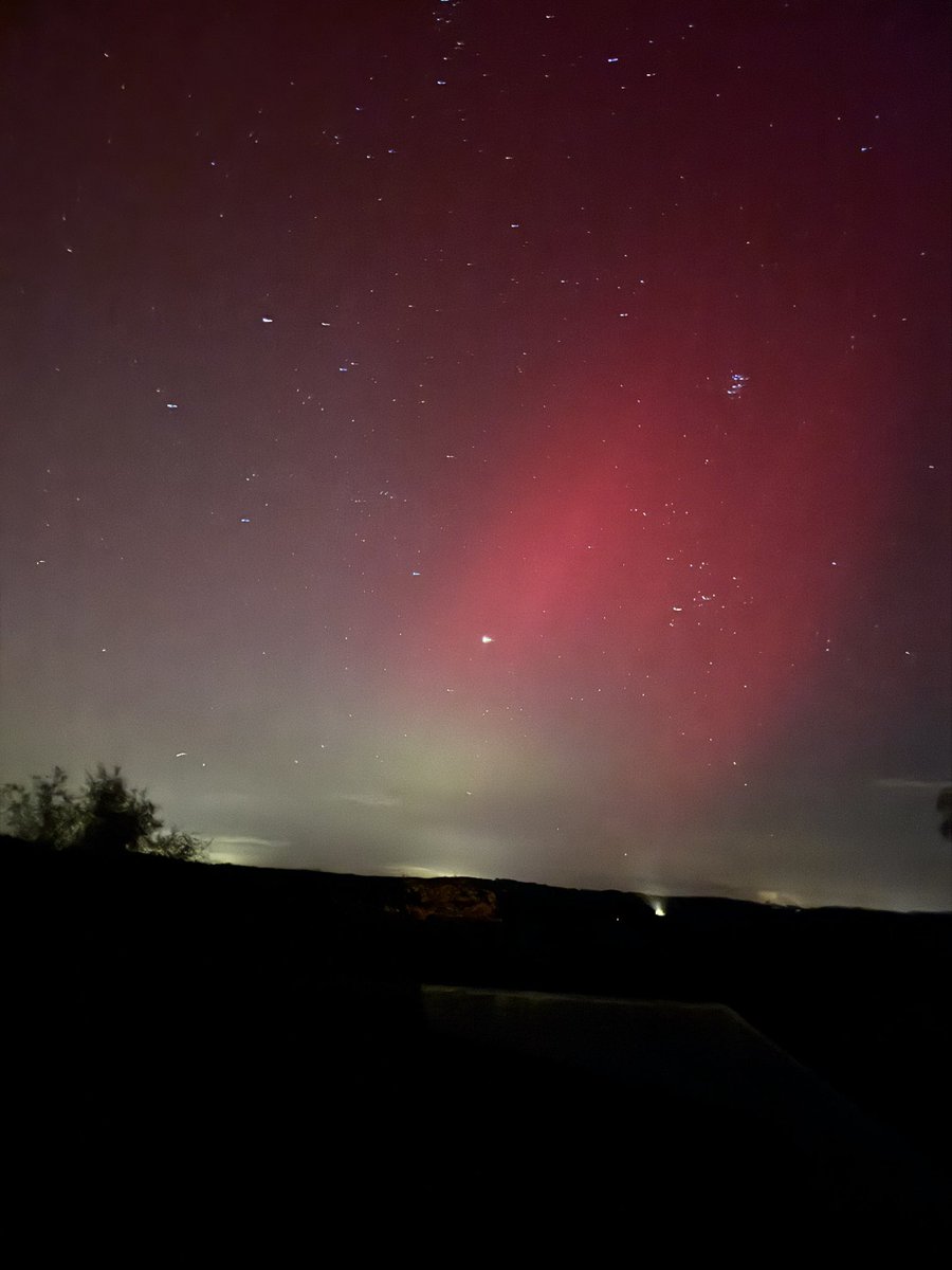 The sky last night though .., ✨✨

#Auroraborealis #eastsussex