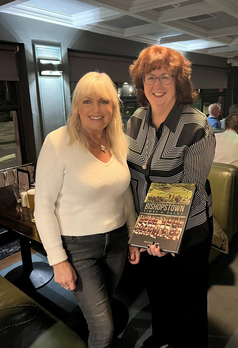 FionaKmusic's tweet image. Delighted to bump in to @AddsOS in the Rendezvous last night! Annemarie was part of the book launch of Bishopstown Times &amp;amp; Tales.. Well done to all involved!