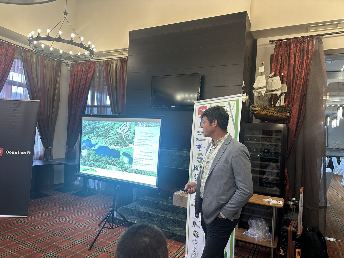 Great pleasure to meet <a href="/DAVIDBATALLER/">David Bataller</a>  at #BGGA ! Big thanks to the chairman Yavor Atanasov to invite him for a presentation! #mlsn