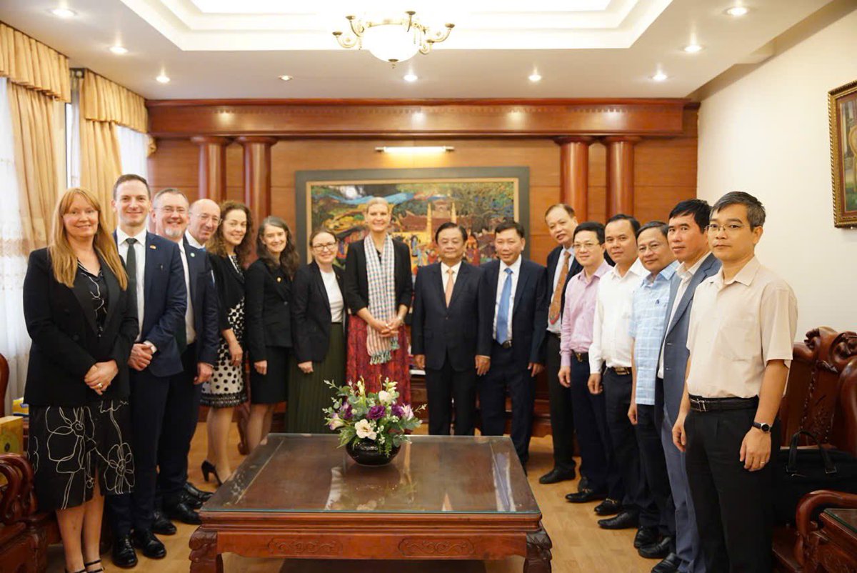 Ireland in Vietnam 🇮🇪 tweet media