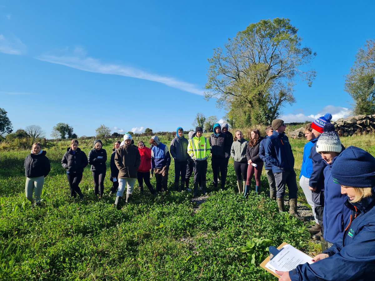 3rd year <a href="/uccBEES/">Biological, Earth & Environmental Sciences, UCC</a> Ag Science Students exploring what #FarmingWithNature can look like on <a href="/Shanefitzy90/">Shane Fitzgerald</a> farm yesterday. A massive thanks to our hosts and to <a href="/shayesSandra/">Sandra Hayes</a> and John  <a href="/TeagascKKWD/">Teagasc Kilkenny/Waterford</a> for an insightful discussion on balancing #Biodiversity with productivity on farm🐄🌳