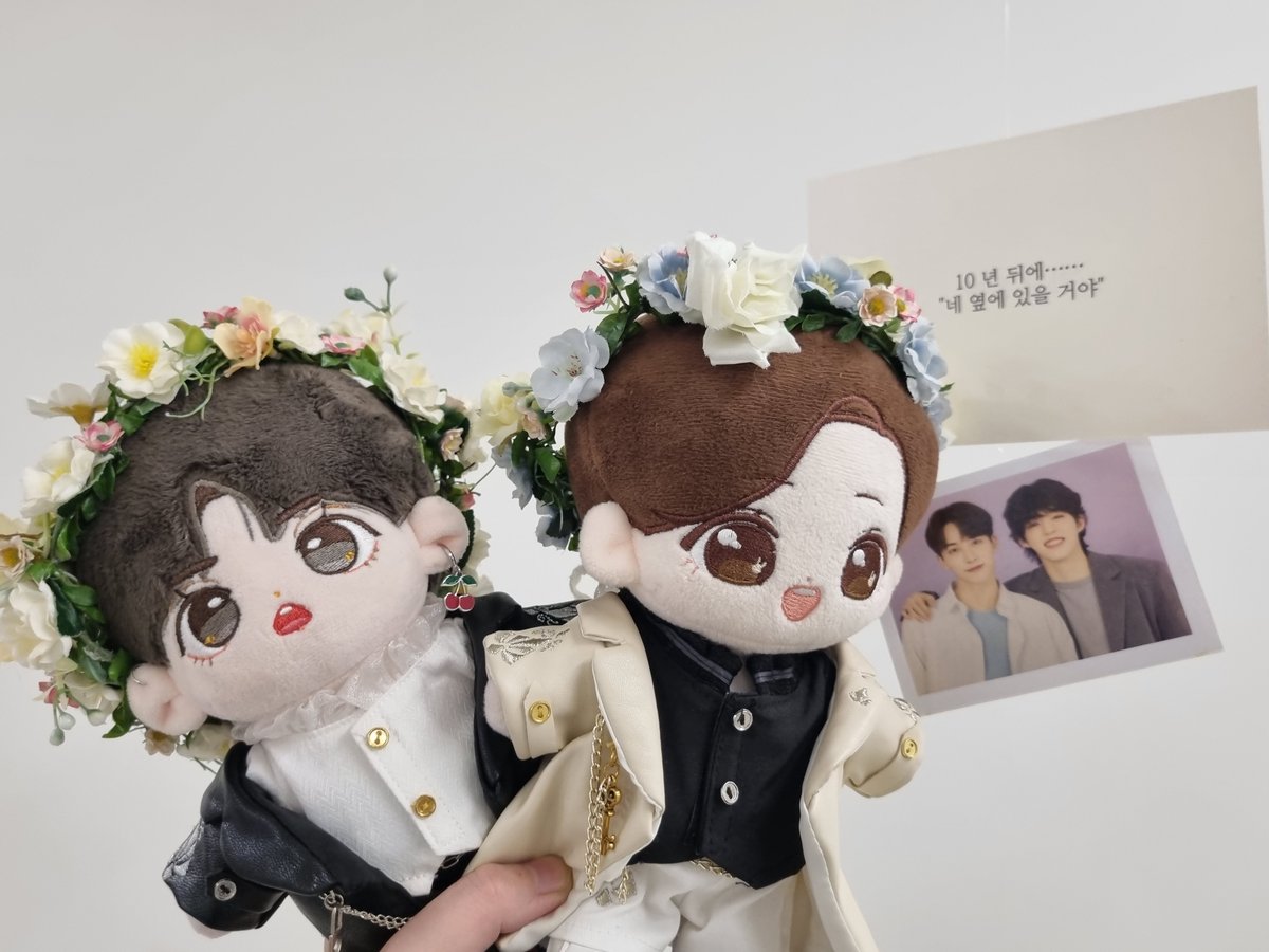 vilX_Xliv's tweet photo. #20Again_with_SCOUPS_JEONGHAN

애기들과 함께한 전시회 타래♡ https://t.co/h5sNkRxx4b