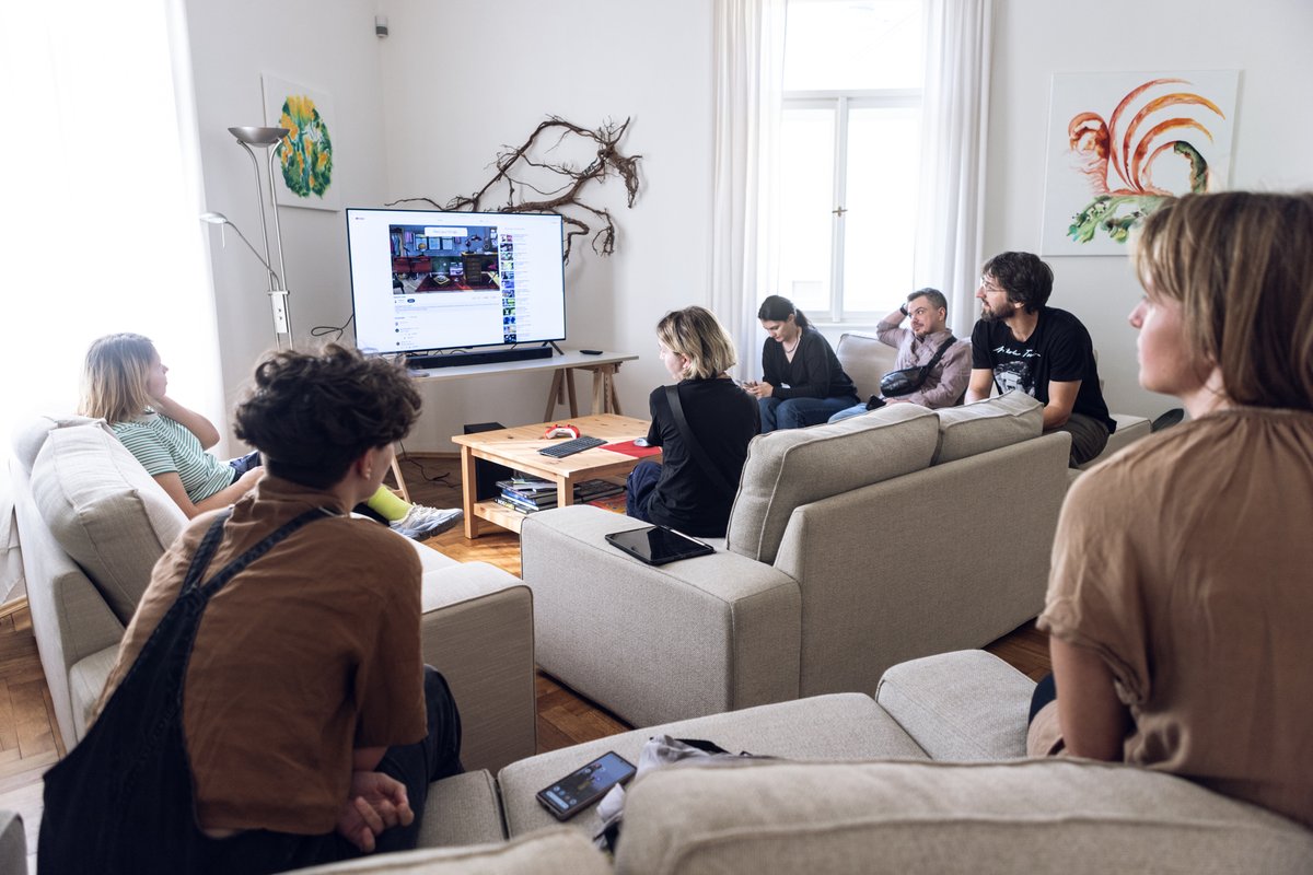 Hedenite tweet media