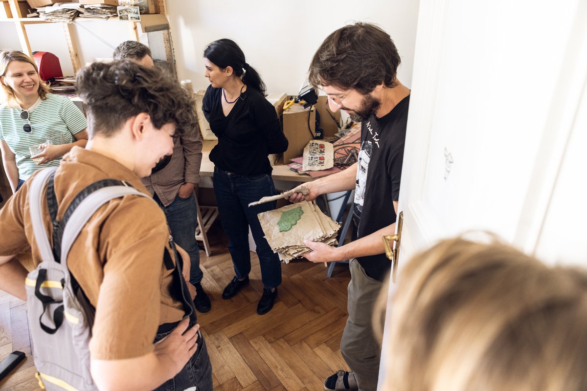 Hedenite tweet media