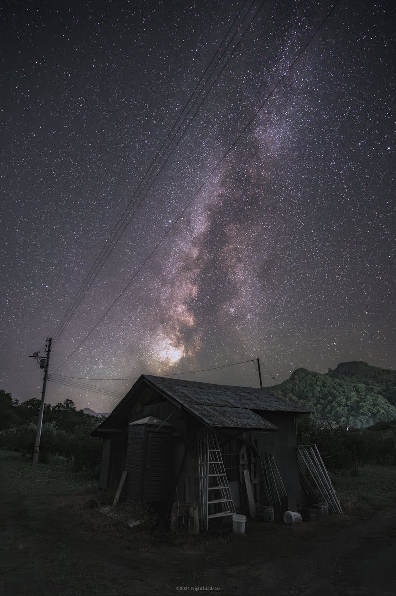 古びた建物たまらなくLoveデス❤️

2024.09.03 撮影
#星
#星空
#天の川
#星景写真
#北海道の星景写真
#北海道が美しい
#東京カメラ部
#milkyway 
#tokyocameraclub 
#SonyAlpha 
#これソニーで撮りました
<a href="/sony_jpn/">Sony (Japan)</a>
<a href="/AlphabySony_JP/">Sony | Alpha (Japan)</a>