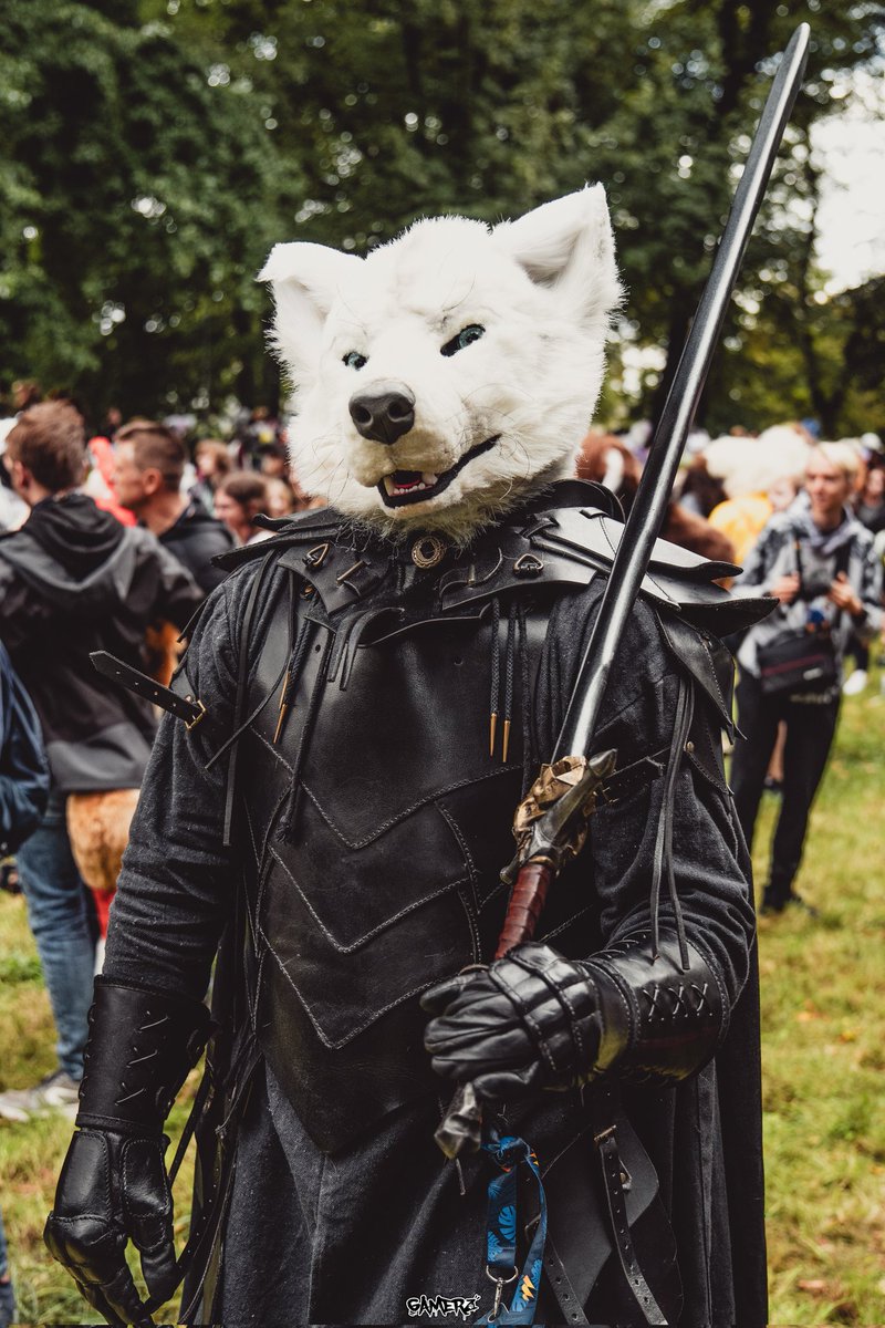 HiiGamerz's tweet photo. Few shots of Furwalk in Wrocław.
#FursuitFriday #fursuit #furry #WrF #wroof #WrocławskiFurwalk https://t.co/DshZp2H2hy