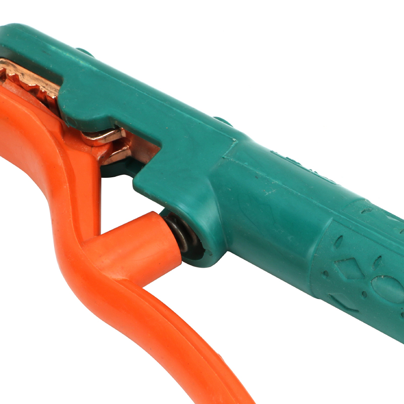 EthanCui03's tweet photo. High Quality Copper Welding Electrode Holder，300A, 500A, 600A, 800A, and 1000A are optional.Welcome Inquire!
📷One-stop tools station,over 3000+SKU. Ask me for E-catalogue
📷WhatsApp/WeChat/Phone:+8615318583935
📷ethan@hanbangtools.com
#electrodeholder #weldingtools #handtools https://t.co/LUg0tHHkI2