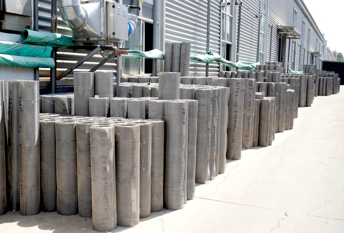 Anping_TuoJiang's tweet image. Want to buy high quality perforated mesh? We offer a wide range of perforated mesh in a variety of sizes and materials to meet your different needs.#PerforatedMesh #FactoryDirect #ArchitecturalSoundproofing #IndustrialFiltration #QualityAssurance
