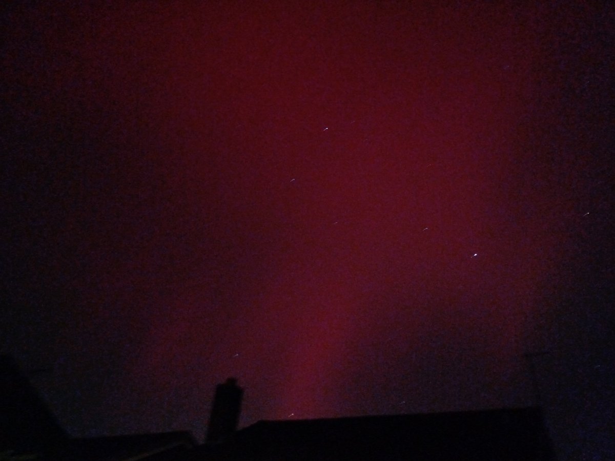 Well they came back with a vengeance under <a href="/StaffsSkies/">Staffordshire Skies</a> last night/this morning... <a href="/aurorawatchuk/">AuroraWatch UK</a>
#northernlights  #aurora