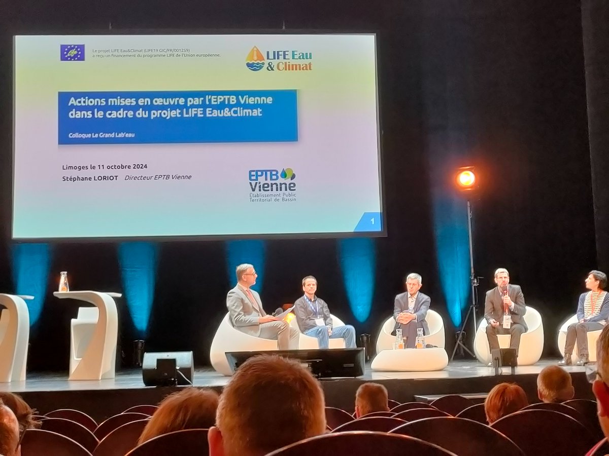 gesteau's tweet photo. [#LifeEauClimat] Stéphane Loriot de l'#EPTB Vienne présente en ce moment le projet LIFE Eau&amp;Climat à Limoges au GRAND LAB'EAU.
@LIFEprogramme @LimMetropole @OI_Eau @LoireBretagne https://t.co/LzbnyEkzEi