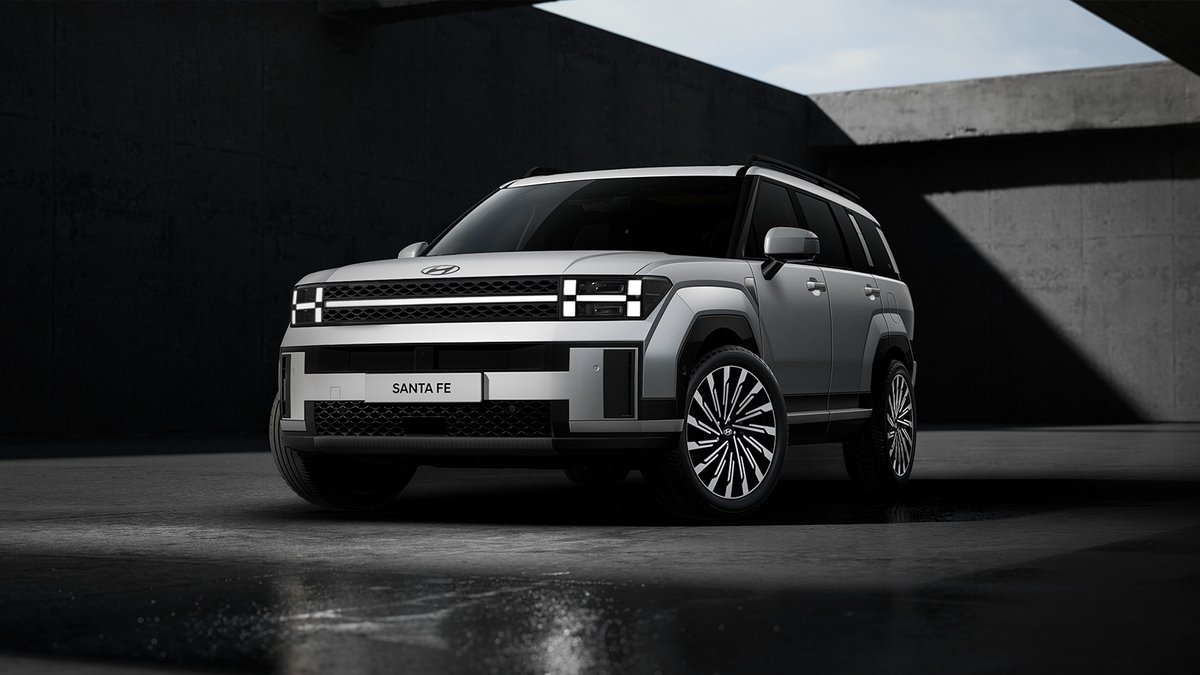 Meet your expectations #allnewSANTAFE. 😎
uniqueness is our priority 

#hyundaiRwanda