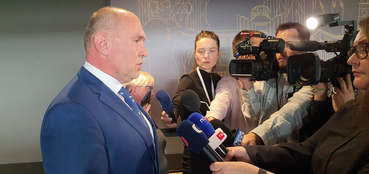 Vlastimil Weiner tweet media
