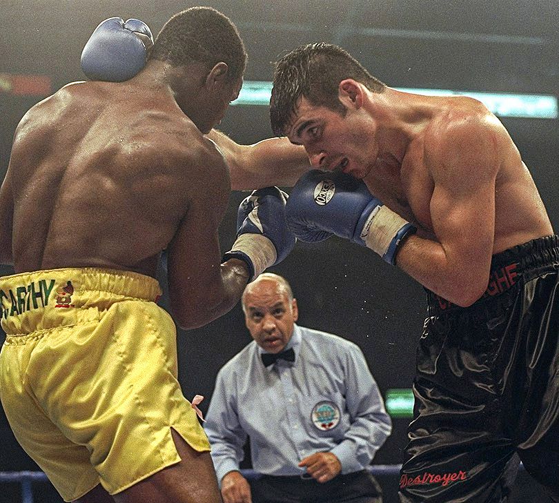 𝐖𝐞𝐥𝐜𝐨𝐦𝐞 𝐭𝐨 𝐇𝐞𝐥𝐥: <a href="/JoeCalzagheCBE/">Joe Calzaghe</a> recalls visiting a “dark place” against Chris Eubank.

🔗 buff.ly/4h2vMYT