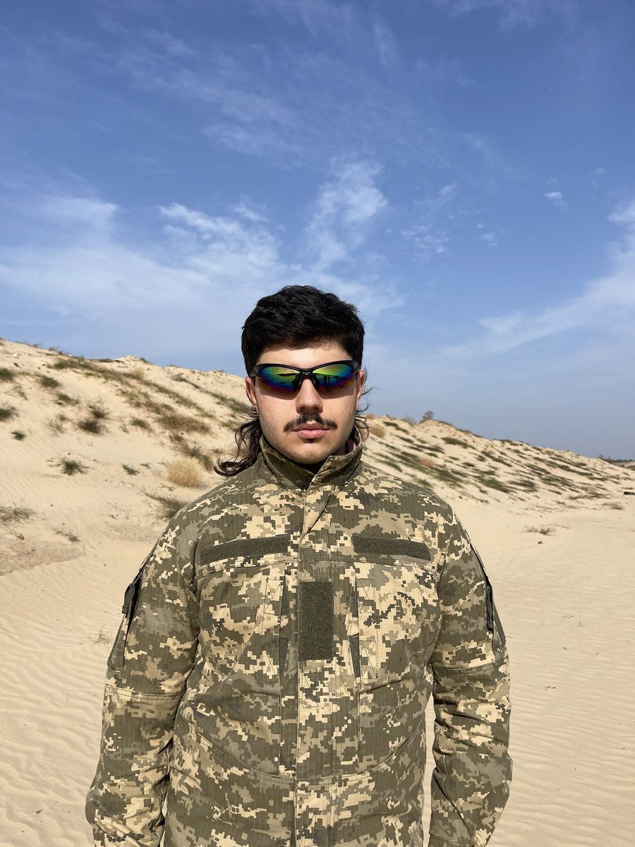 alcengine's tweet image. Той самий Натівський інструктор