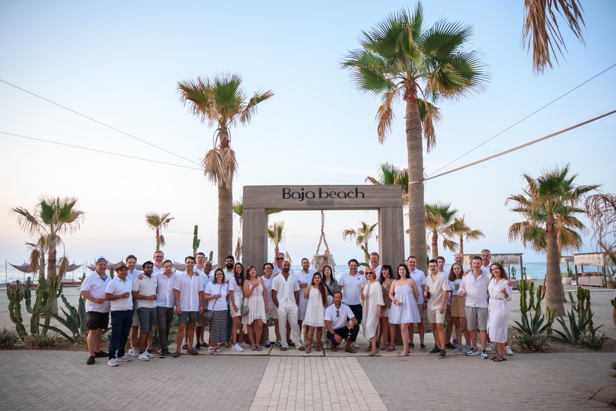 _securitybridge's tweet image. Our team, all dressed in white, had great fun at the Greek Oasis Party 🤍 

Check out some highlights from the best night of our all-employee meetup in Crete! 

#TeamBuilding #CompanyCulture #SecurityBridge
