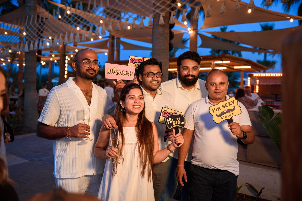 _securitybridge's tweet image. Our team, all dressed in white, had great fun at the Greek Oasis Party 🤍 

Check out some highlights from the best night of our all-employee meetup in Crete! 

#TeamBuilding #CompanyCulture #SecurityBridge