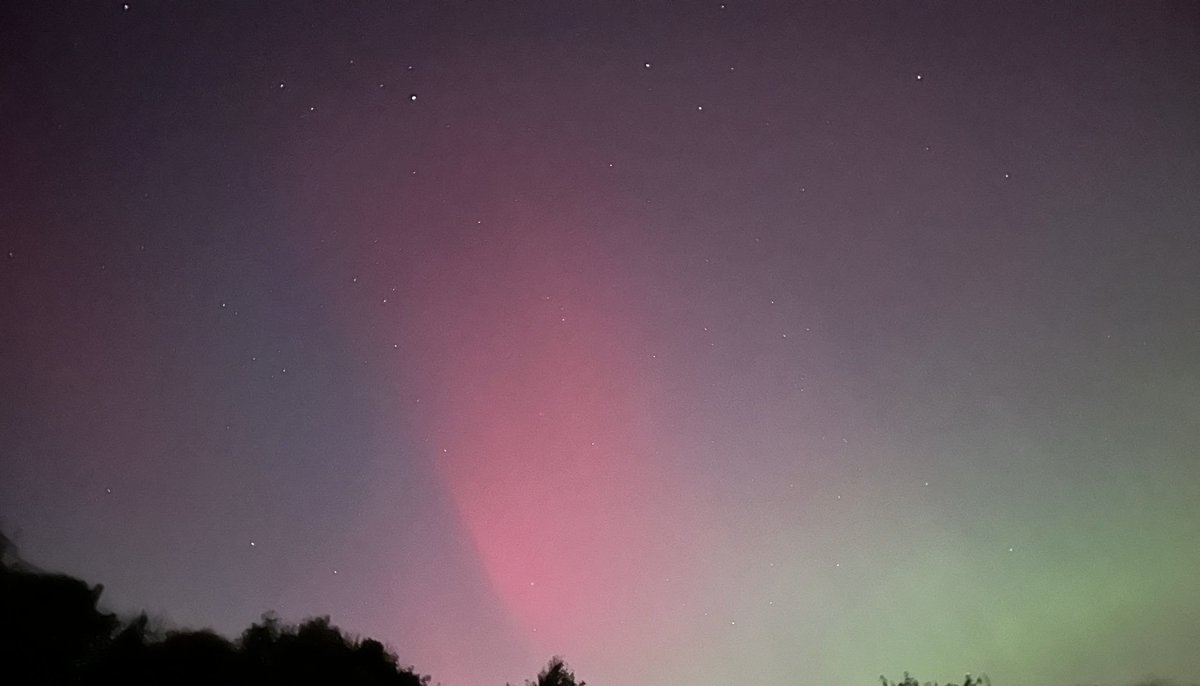 Last night, we were treated to a stunning display of the Aurora Borealis Northern Lights 💫✨ The skies over Oakengates lit up with beautiful displays of green, pink and purple. 🤩

We hope many of you had the chance to witness this remarkable spectacle. 😍