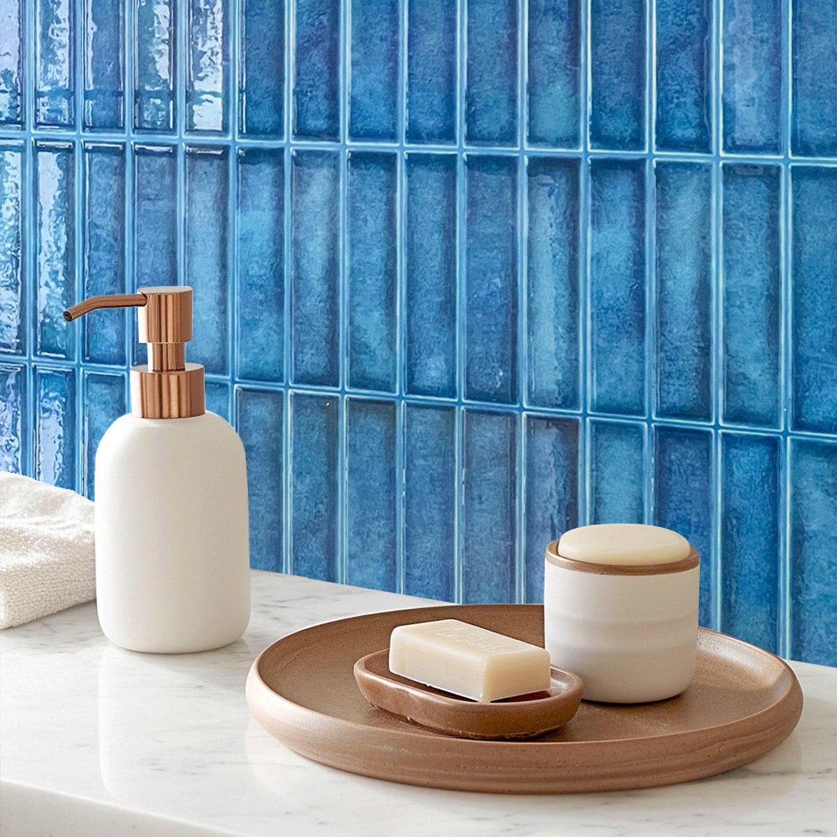 Fancyfix16015's tweet image. Fancytiles Self Adhesive Wall Tiles--Deep Sea
Upgrade your interiors without the mess! 💫 Water-resistant and removable wall tiles for a quick transformation. #InteriorDesign #TileStickers #fancyfix
check the link：amazon.com/dp/B0DB58DP3K?…