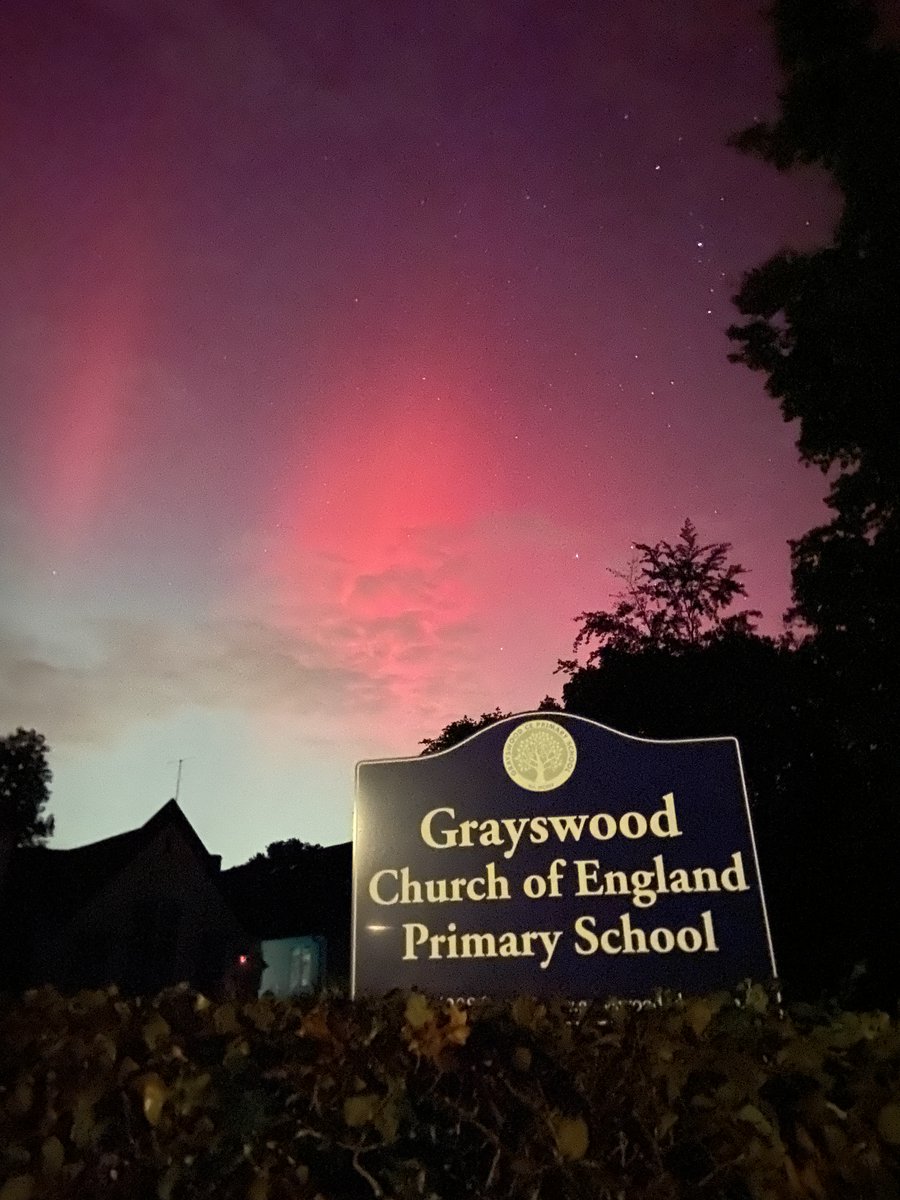 gdbe-elevate.org (@gdbeelevate) on Twitter photo Northern Lights lit up the sky with another shimmering display last night <a href="/CofEGuildford/">Diocese of Guildford</a> <a href="/GuildfordDBE/">DBEGuildford</a> <a href="/CofE_Education/">CofE Education</a> Northern Lights lit up the sky with another shimmering display last night <a href="/CofEGuildford/">Diocese of Guildford</a> <a href="/GuildfordDBE/">DBEGuildford</a> <a href="/CofE_Education/">CofE Education</a>