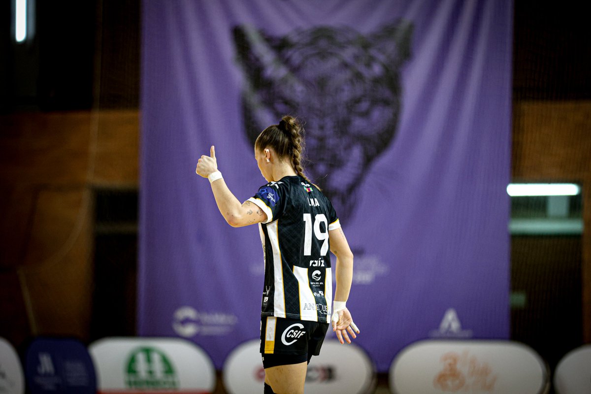 ¿Listas para volver a disfrutar con Antequera?

<a href="/patricialima_19/">Patrícia Lima</a> 👍

#EHFEuropeanCup🇪🇺

#30AñosContigo 

⚫️⚪️ #SomosPanteras