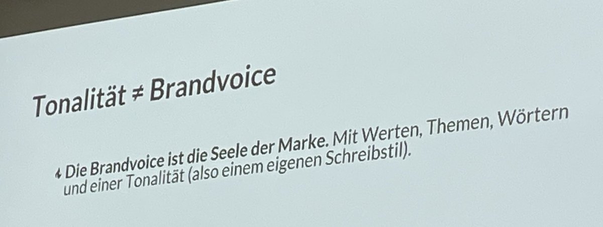 Unterschied Tonalität und Brand Voice
#cosca24