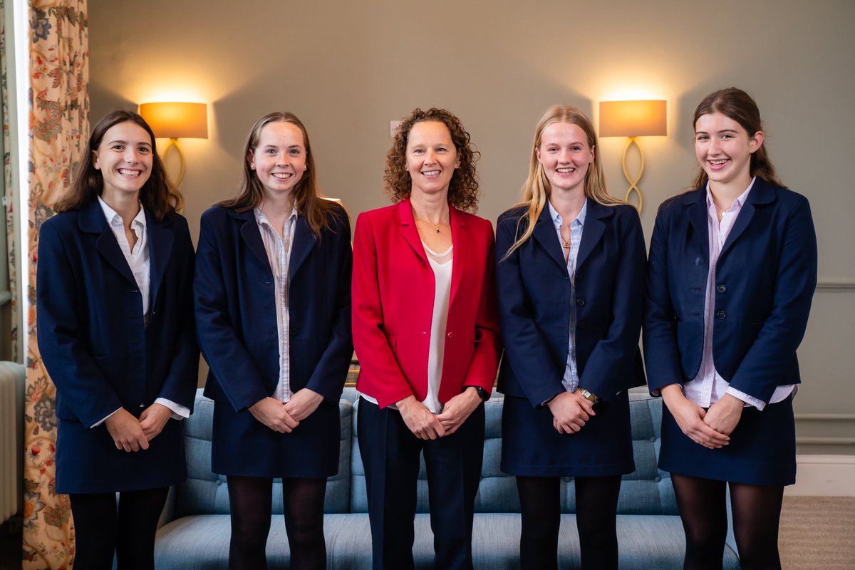 We are thrilled to share new photos of our Heads of School for the academic year 2024-25, Kate C and Tamara A and Vice Heads, Breeshey P-R and Eli B alongside Dr Ruth Sullivan #headsofschool