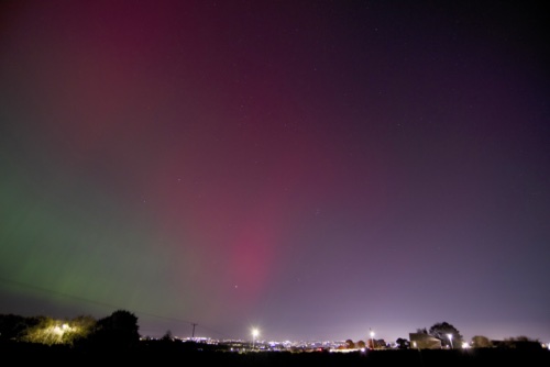A few of the unexpected #northernlights over Bradford last night. #Auroraborealis