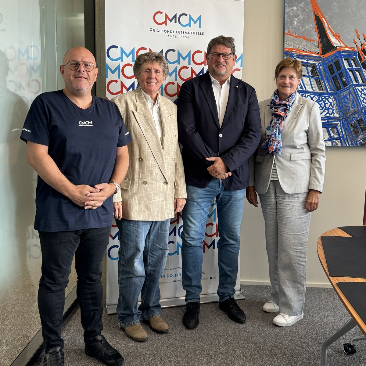 CMCM_lu's tweet photo. 🎾Mir hunn viru Kuerzem d'Ofkommes mat den Organisateur'en vum Luxembourg Ladies #Tennis Masters ënnerschriwwen a sinn immens frou, de Damentennis als neie Sponsor kënnen ze ënnerstëtzen. 🤝

De Countdown leeft: 15. - 20.10. kann een sech op eng flott Tenniswoch freeën. https://t.co/VITTuft6oE