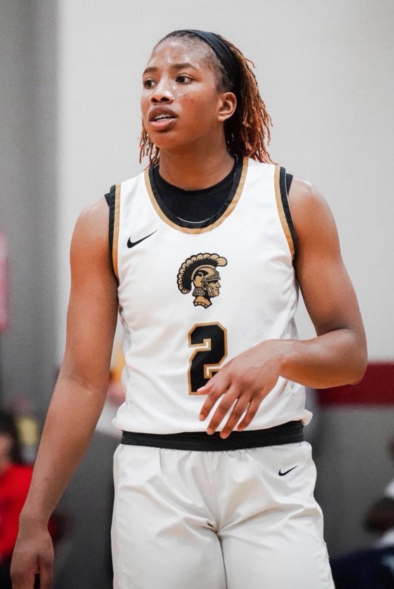 Happy 18th Birthday <a href="/daija_preston/">Daija Preston</a> . We 🙏🏾 it’s one of the best ever. Continue being great!!!
#GoldBlooded 
#LeaveIt