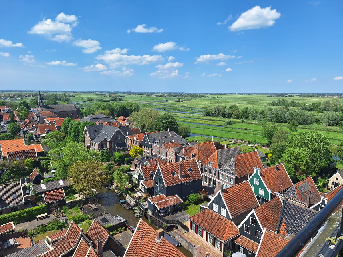 🗣️Laat van je horen! 

❤️Wij vinden het belangrijk dat de inwoners van gemeente Alkmaar in een fijne omgeving wonen. Daarom horen we graag wat jij vindt van de kwaliteit van de openbare ruimte in jouw wijk!

Vul hier de vragenlijst in👉 bit.ly/400Q6nn